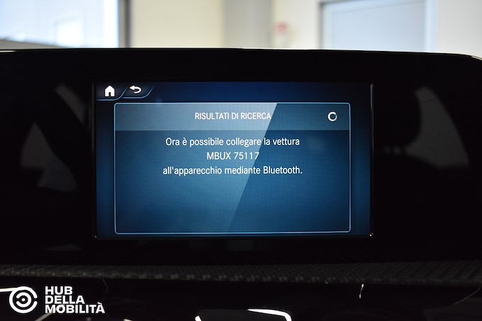 MERCEDES-BENZ A 180 d Business Extra